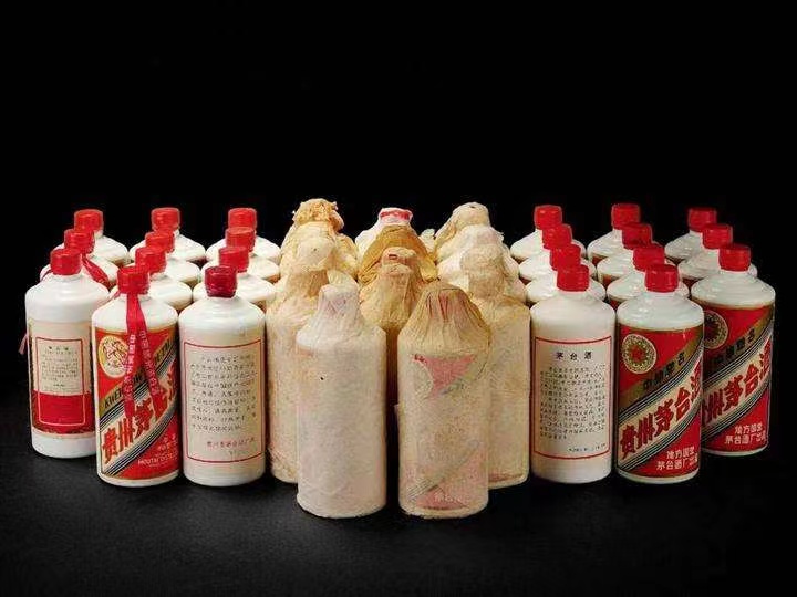 乐都日照岚山回收酒价格哪里回收(附近上门回收茅台酒）?